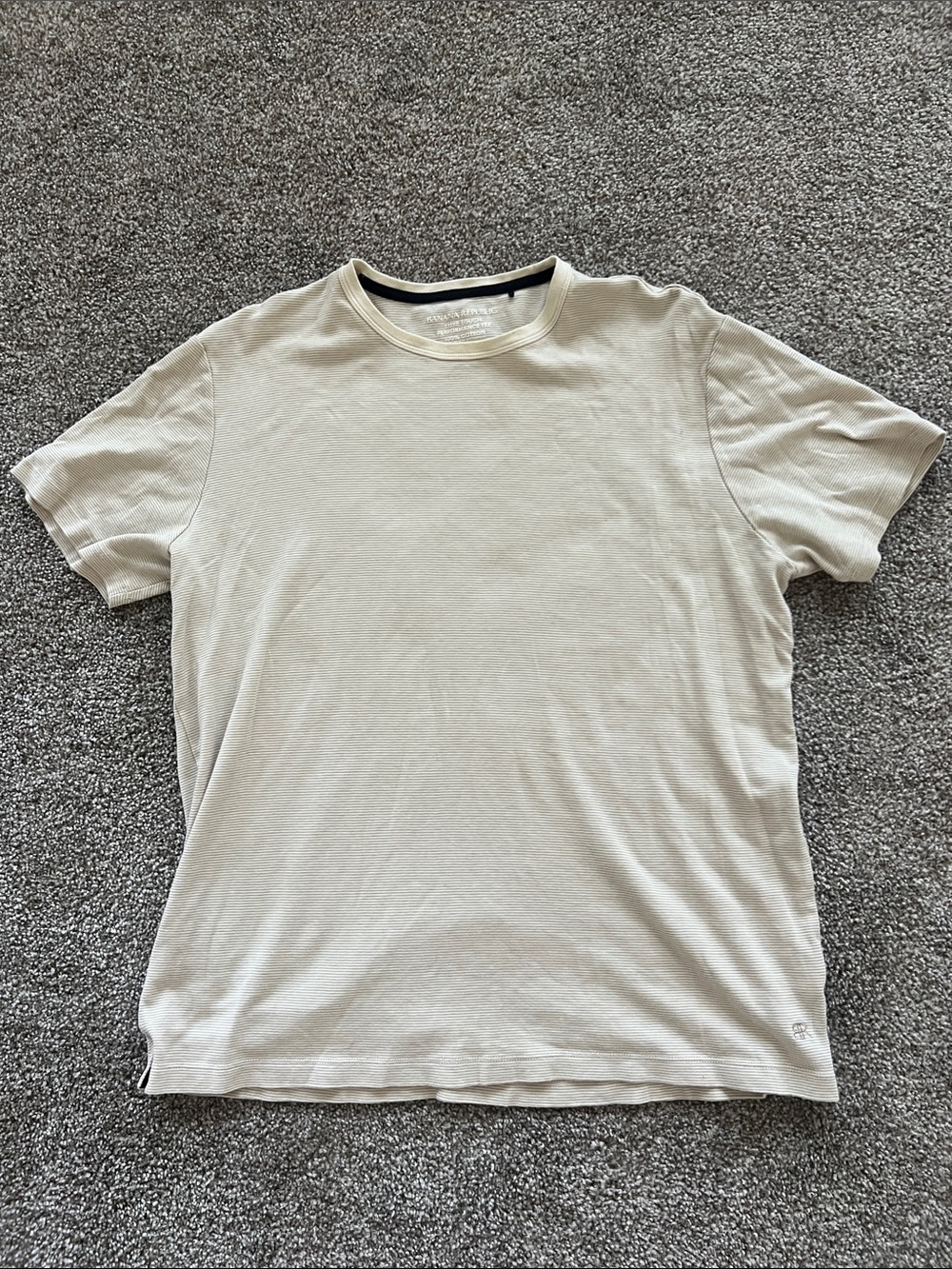 Banana Republic Men's Short Sleeve Crew T-Shirt in Light Beige